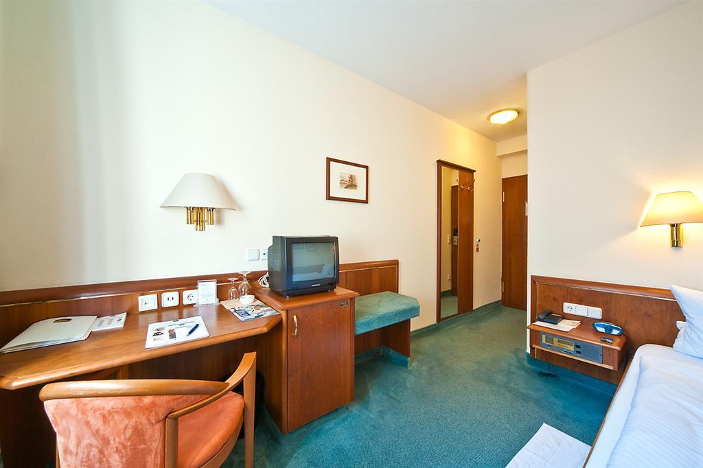 Hotel Weisses Lamm Файтсгехгайм Номер фото